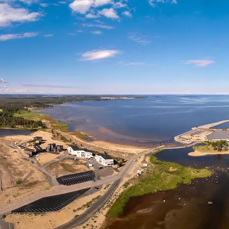 Marina B22 By Hiekka - Sisaeltaeae Liinavaatteet Ja Loppusiivouksen * Kalajoki