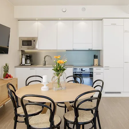 Marina B22 By Hiekka - Sisaeltaeae Liinavaatteet Ja Loppusiivouksen Kalajoki