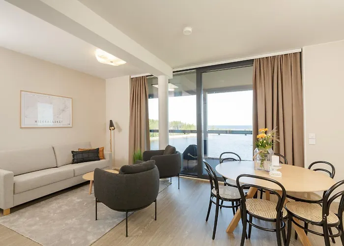 Marina B22 By Hiekka - Sisaeltaeae Liinavaatteet Ja Loppusiivouksen